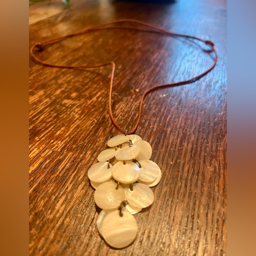 Free People Cream Shell Pendant Necklace